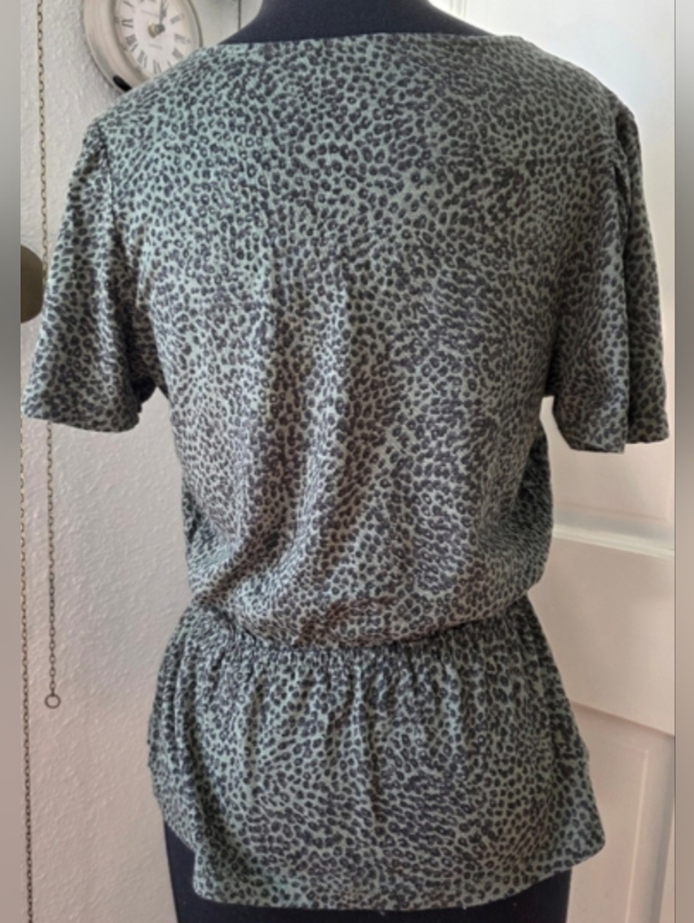 Lucky Brand Olive Green Leopard Print Short Sleeve Top